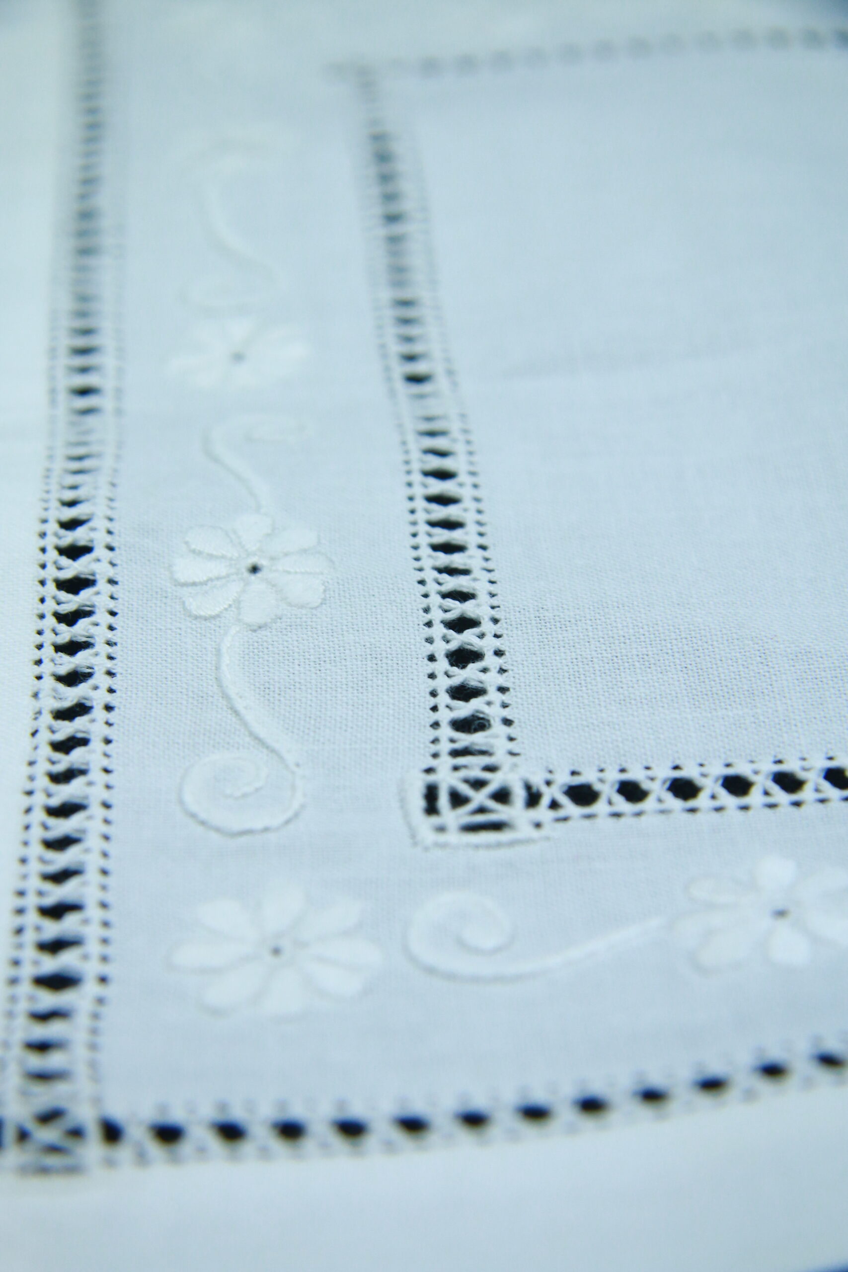 Hand Embroidered Tablecloth With White Floral Lace Border