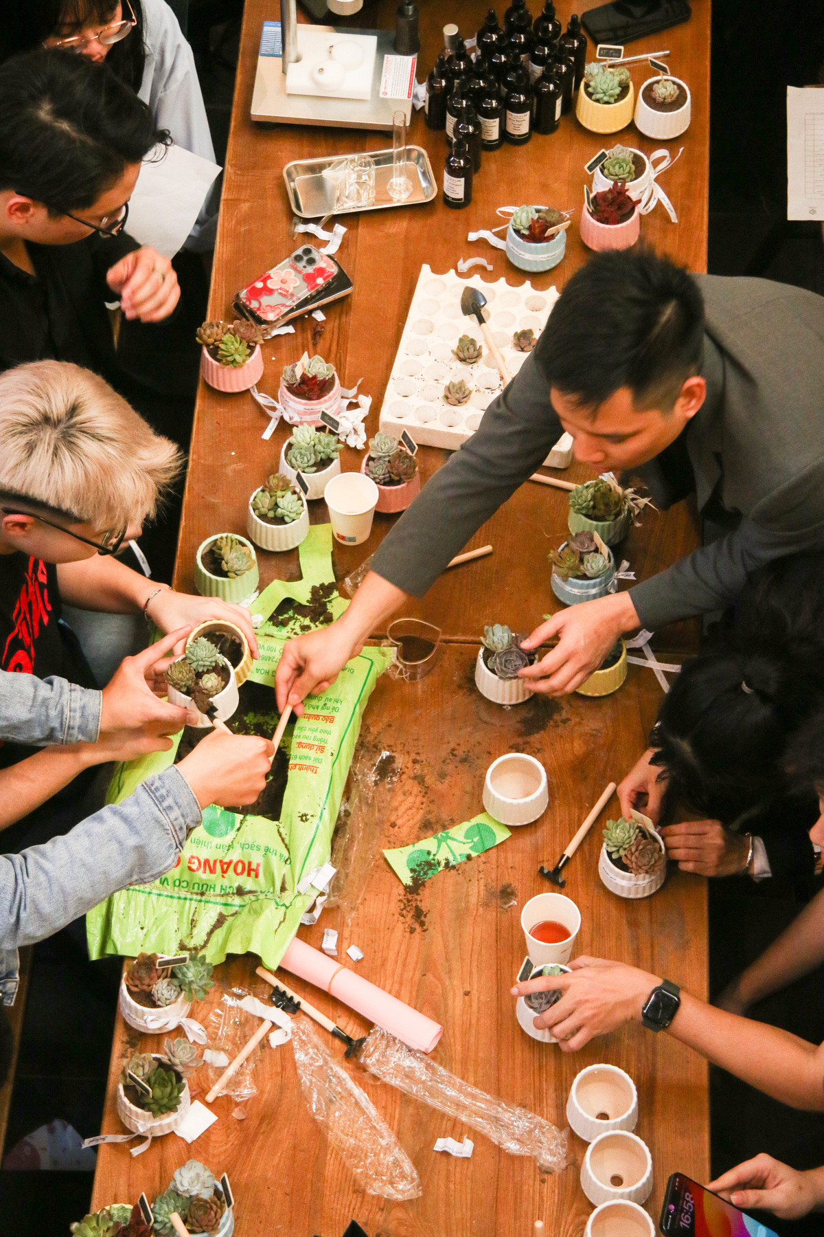 HAPPY INTERNATIONAL WOMEN'S DAY MARCH 8, 2024 8 Celebrate International Women's Day