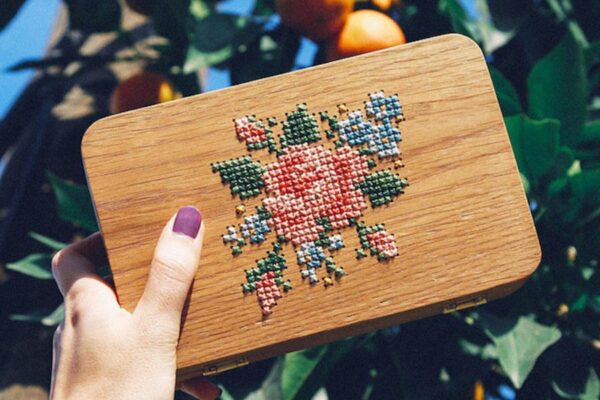 12 Unexpected Embroidery Facts You May not Know 1 Embroidered wooden products