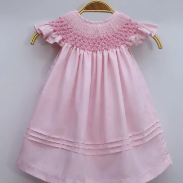 10 Trendy Styles Smocked Back to School Dress & Outfits 8 Simple Smocked Pattern Baby Pink Dress For Girls – SG140
