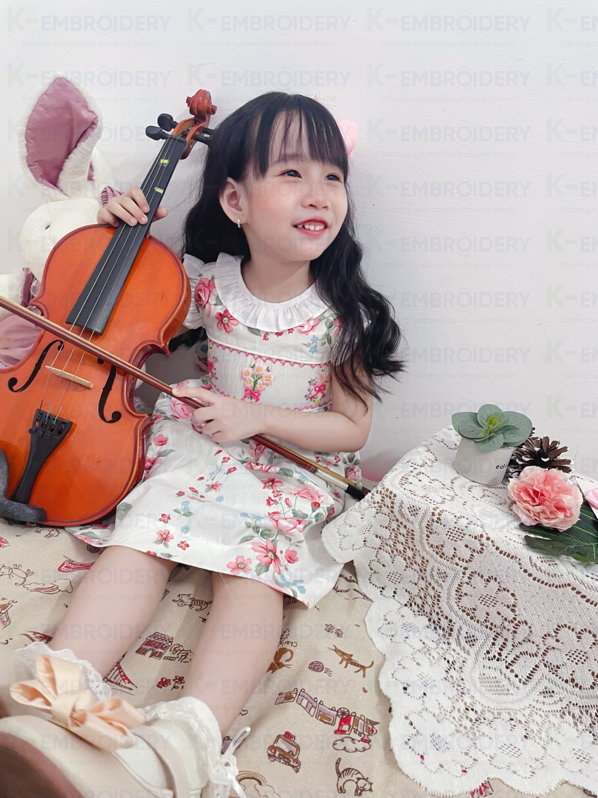 How To Dress A Baby On Her First Birthday To Make It Memorable? 7 Child Models