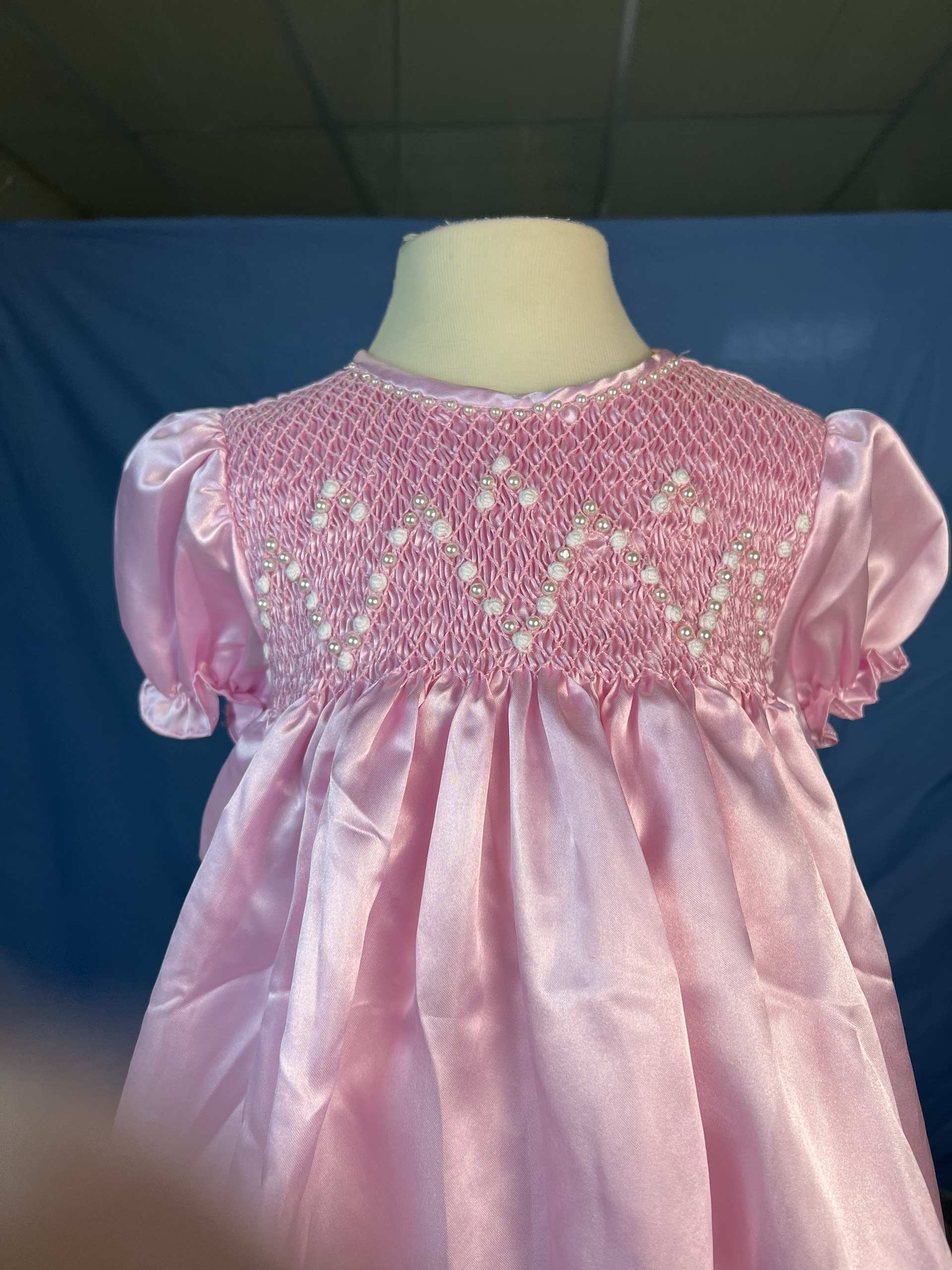 What Is Silk Fabric And Why Is It So Popular In Clothing? 5 ready-to-ship