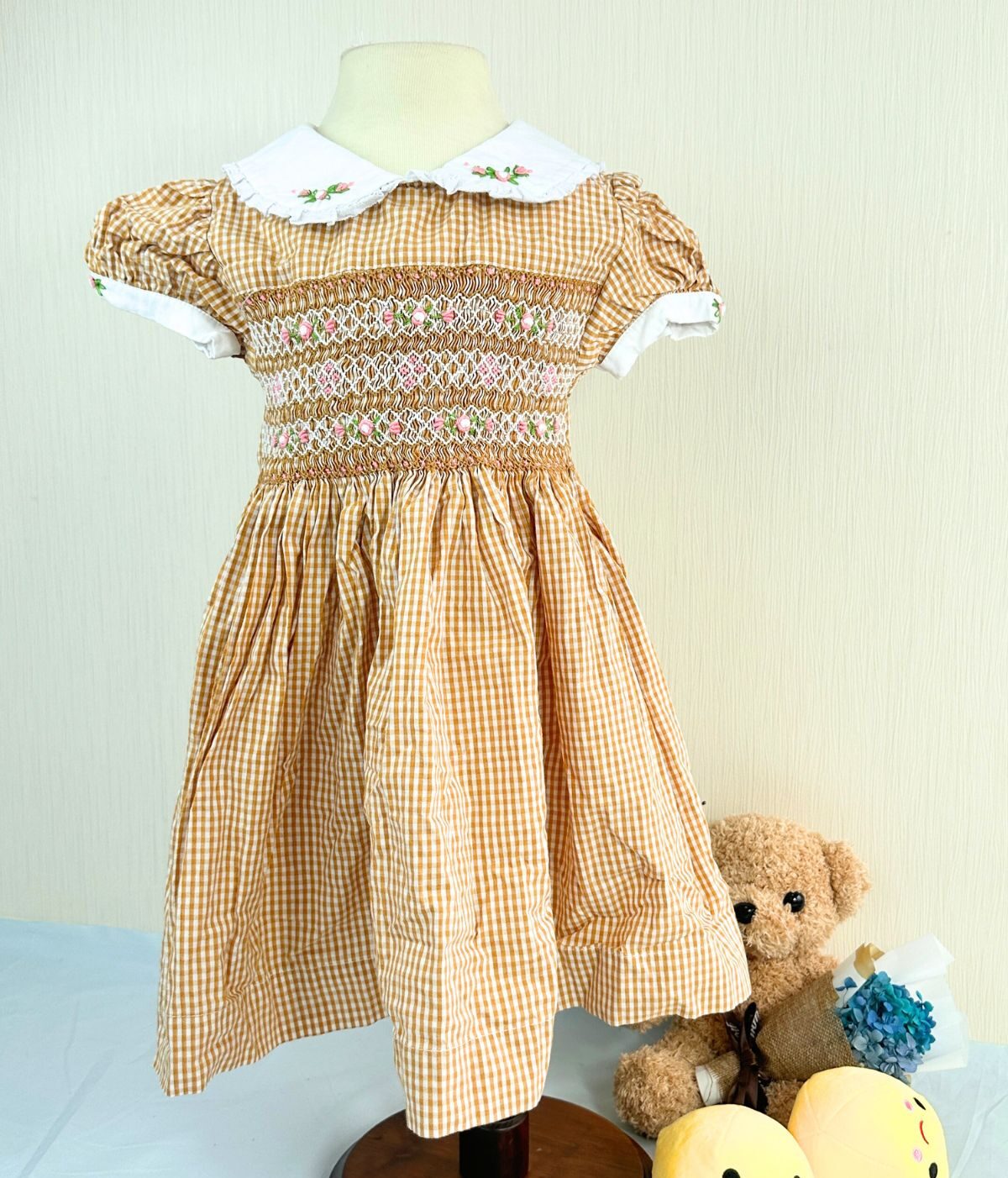 Little flower yellow geometric smocked dress