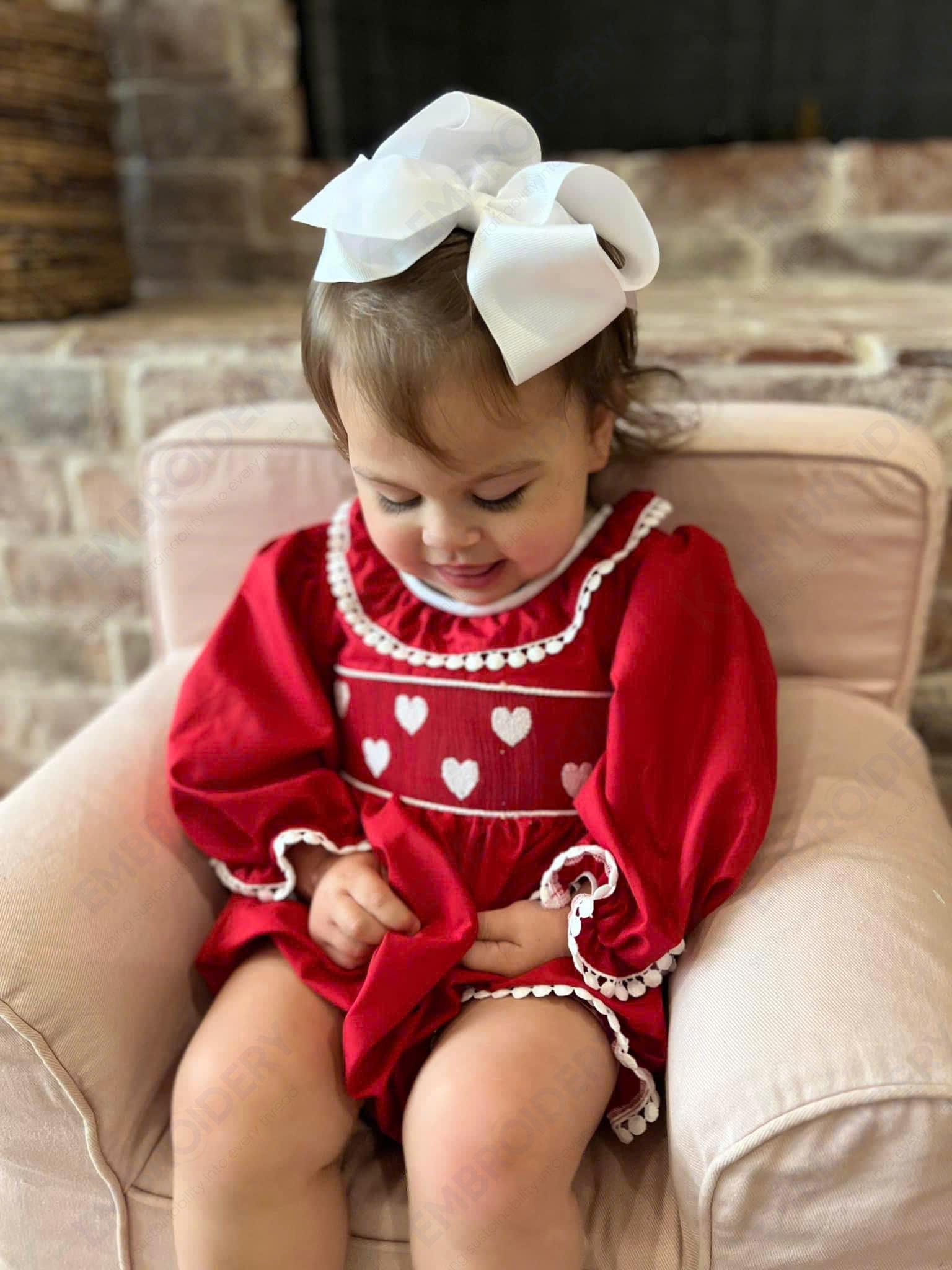 What Body Shape Do Smock Dresses Suit? Custom Name Smocked Dress For You 2 Headbands with smocked dress