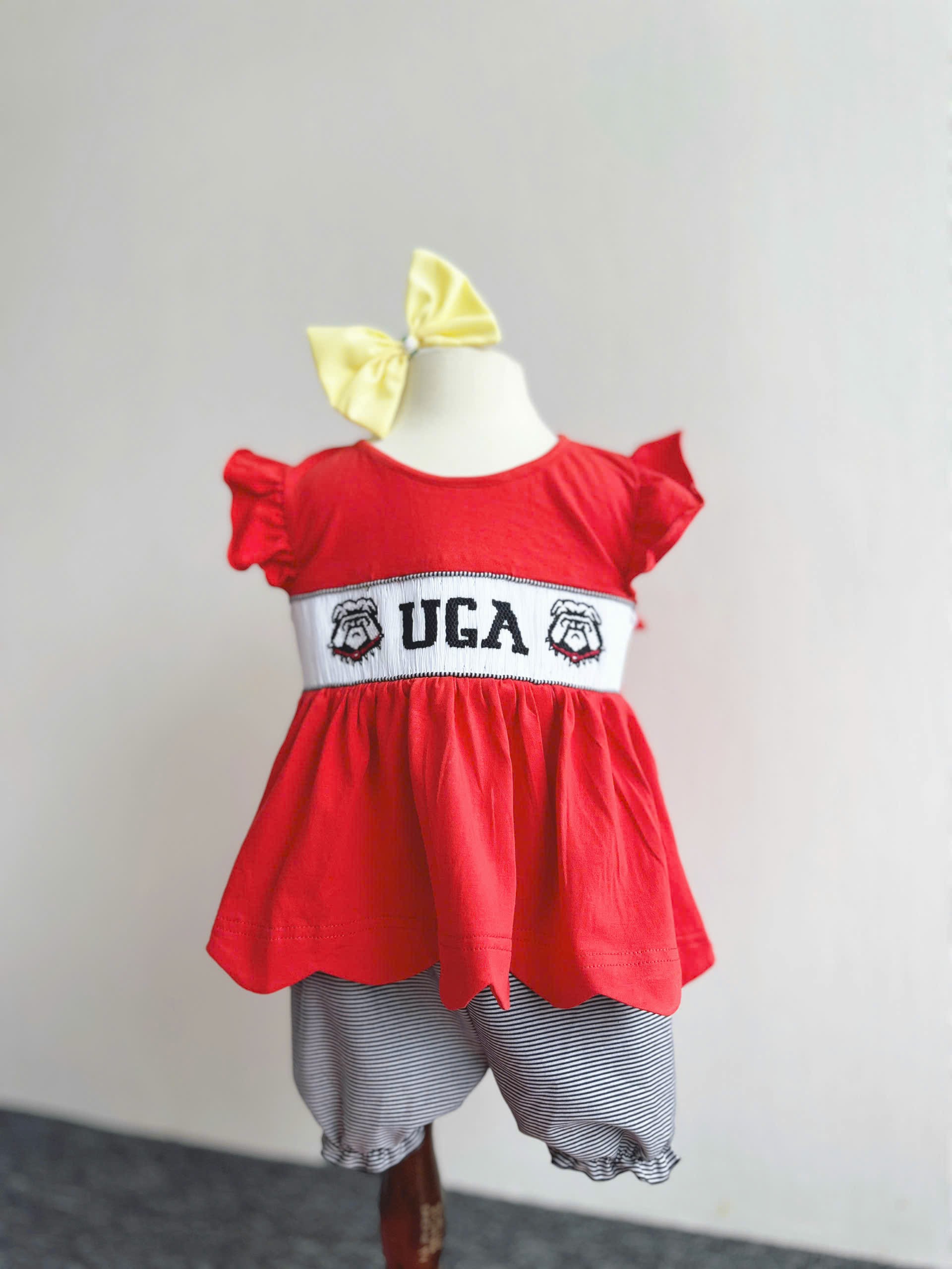 Bulldogs Georgia smocked 2 piece sets